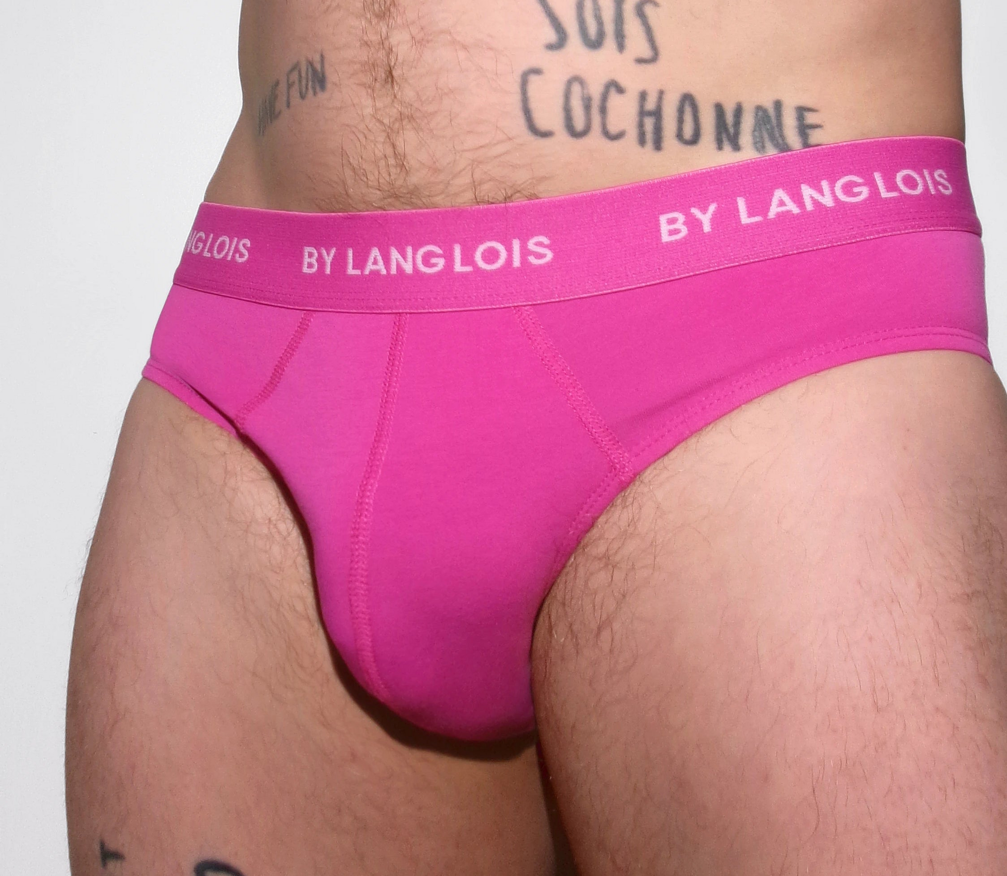 Ultra Pink brief size M is now back in stock(featured products)